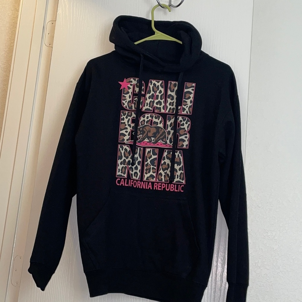 California Republic hoodie women’s small!